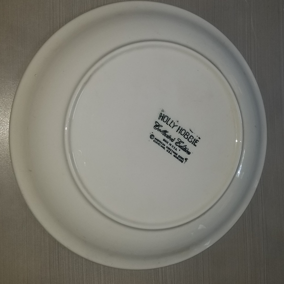Vintage 1972 Holly Hobbie Collector's Edition Plate - Picture 6 of 6